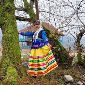 تصویر لباس محلی دخترانه 10 تا 11 سال بلوز آبی 