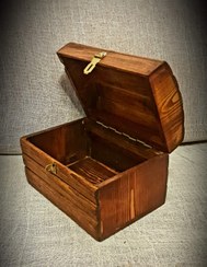 تصویر صندوقچه چوبی در گرد Wooden box