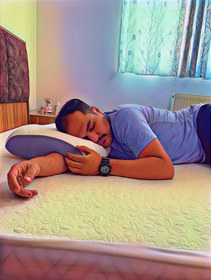 تصویر بالش طبی دونفره ( دست زیر بالش) couple memory foam pillow