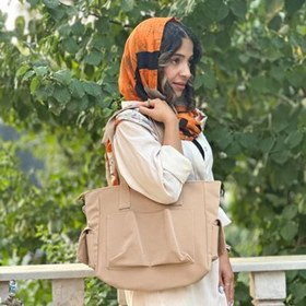 تصویر کیف دوشی بزرگ مارولا 