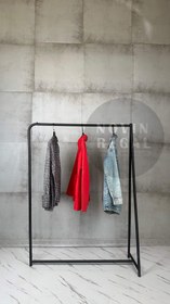 تصویر رگال لباس مثلثی - مشکی 