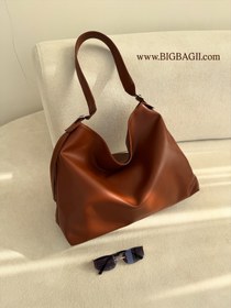 تصویر کیف‌بزرگ‌ رامش 