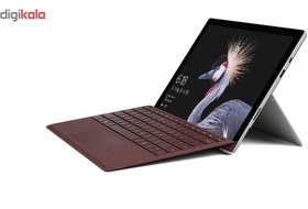 تصویر تبلت مایکروسافت مدل Surface Pro 2017 - F به همراه کیبورد 