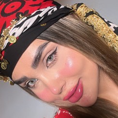 تصویر لنز رنگی دهب منثا رنگ سبز با الگوی ظریف 