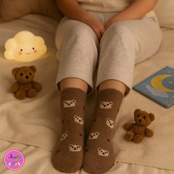 تصویر جوراب ساقدار زمستانی پشمی موهر طرح خرس کرم و نقطه‌ای قهوه‌ای coco&hanna 