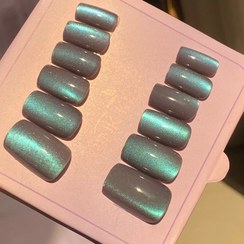 تصویر ناخن مصنوعی دخترانه و زنانه شیک و بادوام 