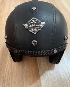 تصویر کلاه کاسکت عینک دار 