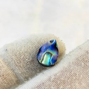 تصویر نگین صدف رنگين كمانى آبالون طبيعى سایز 15*10 ميلی‌متر 