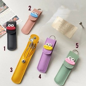 تصویر گوش پاکن عروسکی 