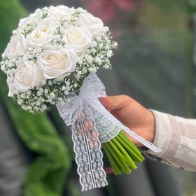 تصویر دسته گل عروس رز نباتی 