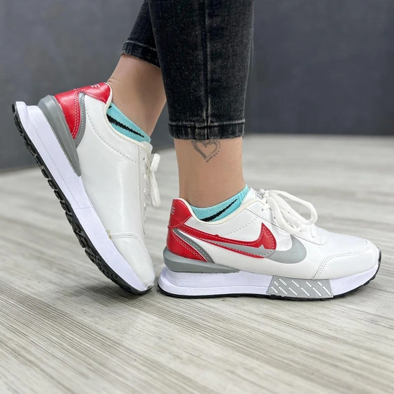 13656 White Nike Girls 13656-white-nike-girls