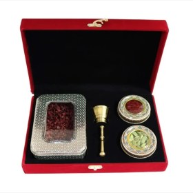 تصویر پک کادویی زعفران 