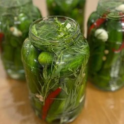 تصویر خیارشور خانگی سرکه نمکی ترد 