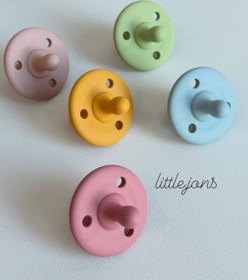 تصویر پستانک سیلیکونی 