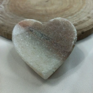 تصویر فروشگاه نورا زیور