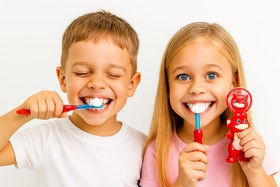 تصویر مسواک کودک دیدو طرح ببر کد OVK-03 با برس نرم 