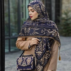 تصویر روسری سورمه ای طلایی(این محصول به صورت ست روسری با کیف و ست کیف با شال نیز قابله سفارش هست 333 