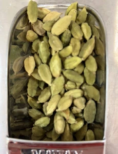 تصویر فروشگاه خوشمزه جات باباننه