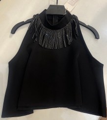 تصویر کراپ یقه نگین پشت زیپ 