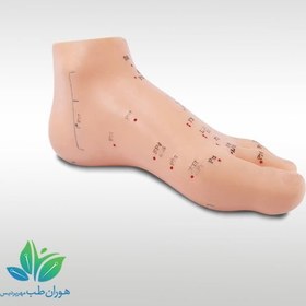 تصویر مولاژ پای کوچک 