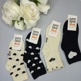 تصویر جوراب نیم ساق بچگانه دخترانه نخی طرح قلب 