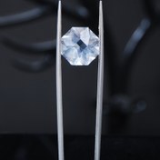 تصویر نگین کوارتز شفاف تراش فانتزی 6.25قیراط 