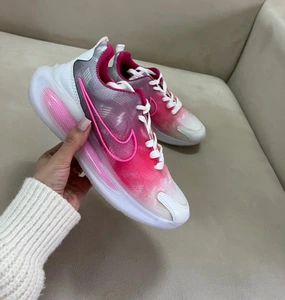 تصویر فروشگاه آچیلا گالری