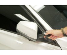 تصویر آپشن جمع شدن آینه های جانبی با دکمه قفل ریموت BMW 