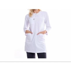 تصویر روپوش پزشکی سفید جلو بسته 