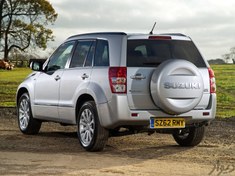 تصویر لنت عقب سوزوکی برند جنیوس JUNIUS اصلی با ضمانت نامه بی قیدوشرط Suzuki vitara