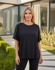 تصویر تی شرت زیدوران سرشانه تور مشکی 