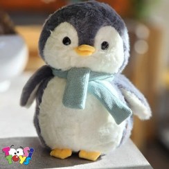 تصویر عروسک پنگوئن شال رنگی 