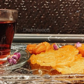 تصویر بامیه و زولبیا 