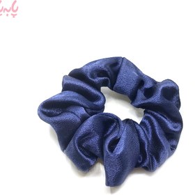 تصویر کش مو ساتن آبی 