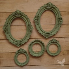 تصویر قابهای قدیمی سبز تیره 