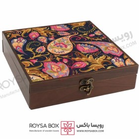 تصویر جعبه مدل رویال کد704 