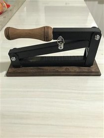 تصویر بادام شکن خانگی 