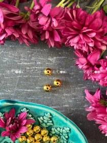 تصویر مهره سنگ حدید 