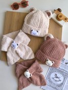 تصویر شال و کلاه خرس برجسته 