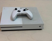 تصویر ایکس باکس وان اس یک ترا بایت تک دسته Xbox One S یک ترا بایت تک دسته فول گیم