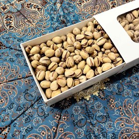 تصویر پسته کادویی نمکی 