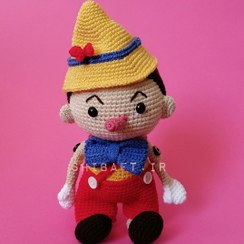 تصویر عروسک بافتنی پینوکیو 