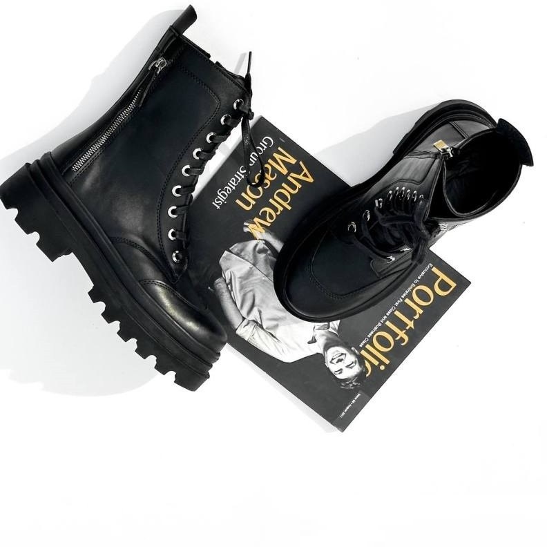 Dr discount martens stradivarius