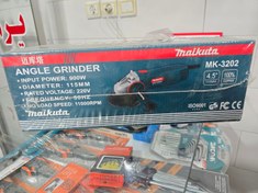 تصویر مینی فرز ماکیتا ۱۱۵ میلی‌متر مدل MK-3202 