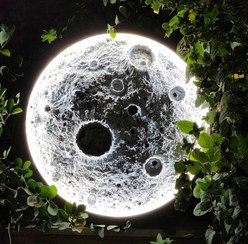 تصویر تابلو طرح ماه برجسته 