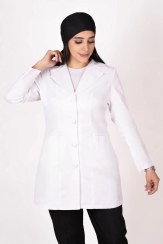 تصویر روپوش پزشکی زنانه مدل کتی سفید 