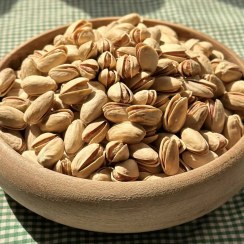 تصویر پسته احمد آقایی خام یک کیلوگرم آجیل یک کیلوگرم متفرقه -