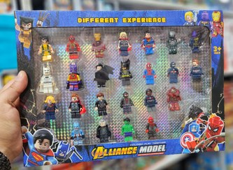 تصویر آدمک لگویی ۲۴ عددی اونجرز همراه با لوازم 