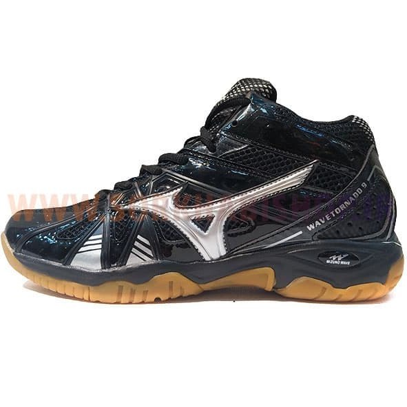 Mizuno wave tornado 9 sales gold