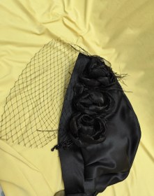 تصویر توربان مشکی گل حریر 